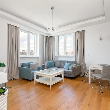 Przestronny Apartament Z Widokiem Na Miasto W Warszawie Warsaw Exterior photo